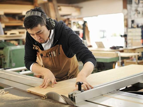 Cutting edge Manufacturing